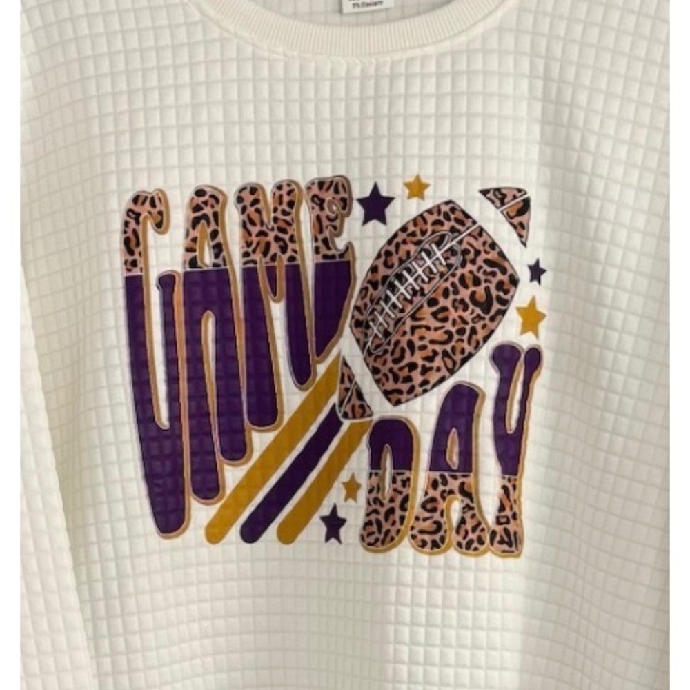 Game Day Sweatshirt Women XXL White Football Leopard Print Quilted Waffle Knit - Picture 2 of 9